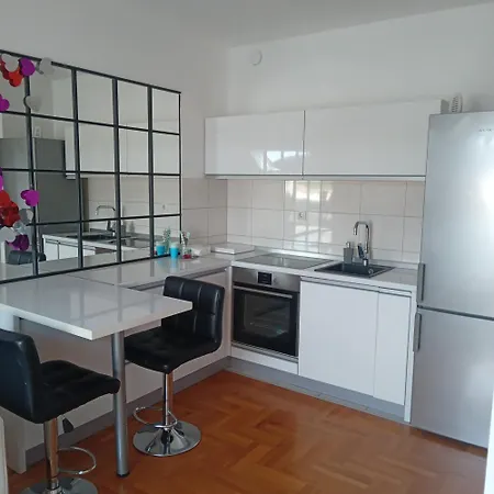 شقة Skyview Požarevac